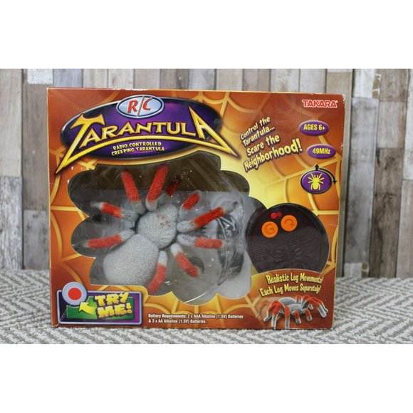 Tarantula Radio Controlled Moving Spider - NEW! - Picture 1 of 4